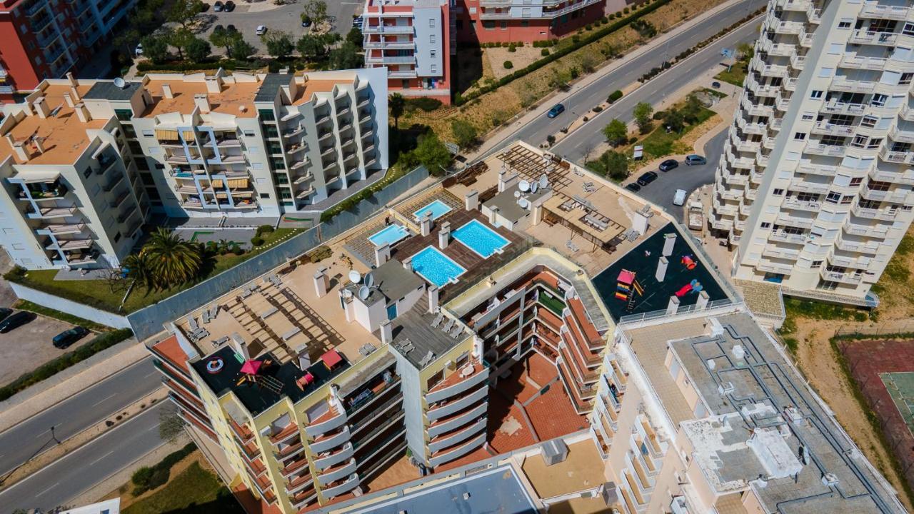 Magnificent 2Bdr Apartment W/ Ac & Pool - 2Min From Beach - By Lovelystay Armação de Pêra Kültér fotó