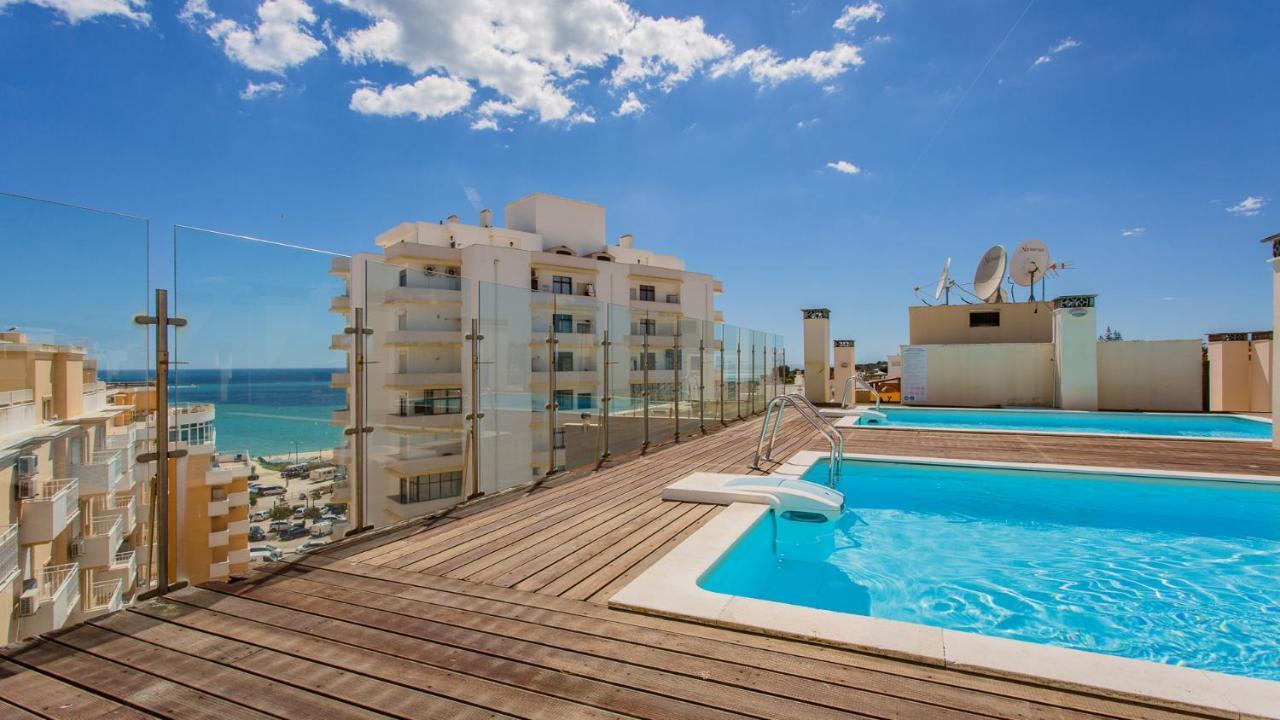 Magnificent 2Bdr Apartment W/ Ac & Pool - 2Min From Beach - By Lovelystay Armação de Pêra Kültér fotó